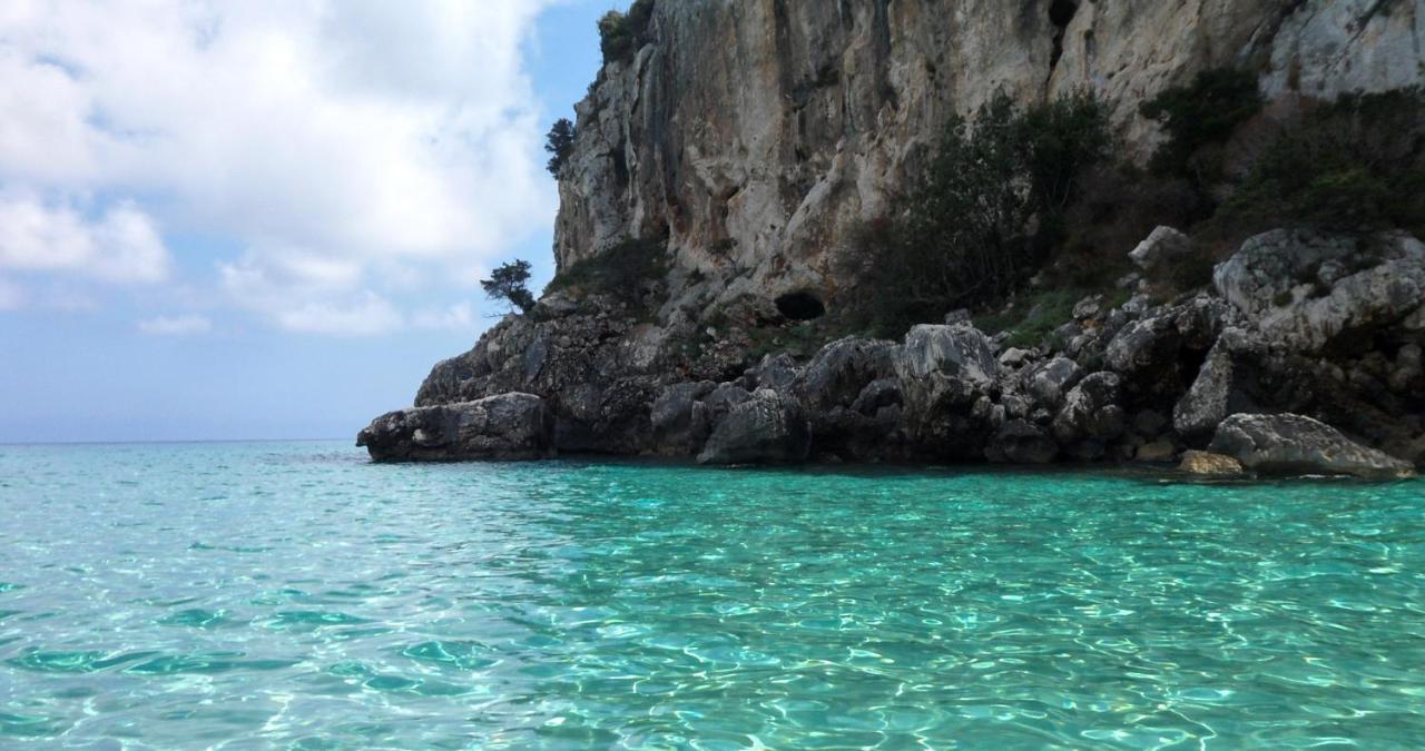 Appartamento Perla Verde, Wifi E Air Con Cala Gonone Εξωτερικό φωτογραφία